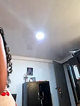 Snapshot of Bella_Jane_hot chatting on 31, 5, 2026 Bella Jane hot online show from 31, 5, 2026