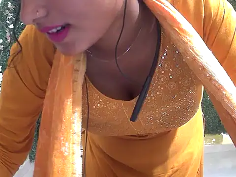 Snapshot of shallykaur chatting on 12, 6, 2026 shallykaur online show from 12, 6, 2026