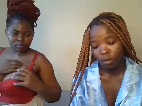 Snapshot of kinkyaria3 chatting on 8, 6, 2026 kinkyaria3 online show from 8, 6, 2026