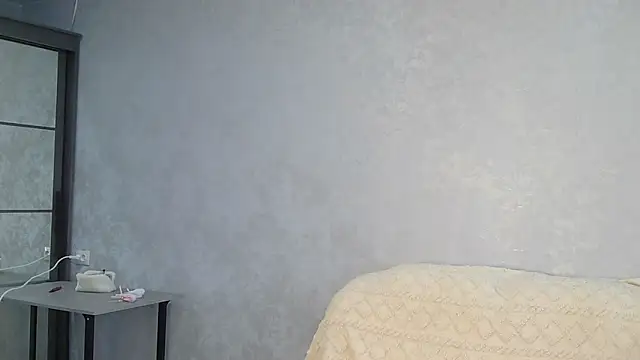 Mia pinkie online show from 29, 5, 2026