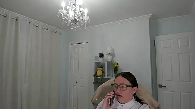 Snapshot of Vika73 chatting on 11, 3, 2025 Vika73 online show from 11, 3, 2025