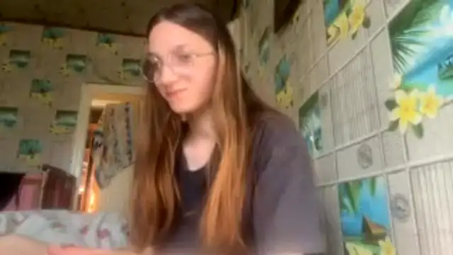 Snapshot of SparkleJebb chatting on 9, 6, 2026 SparkleJebb online show from 9, 6, 2026