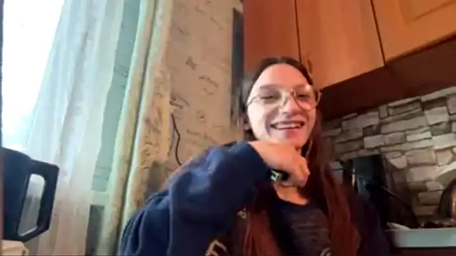 Snapshot of SparkleJebb chatting on 12, 6, 2026 SparkleJebb online show from 12, 6, 2026