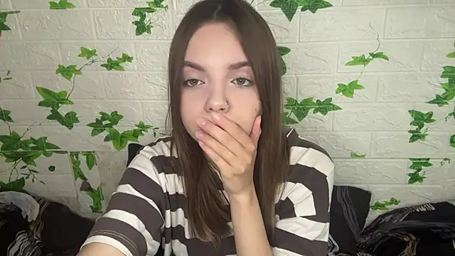 Snapshot of LisaPorse chatting on 16, 6, 2026 LisaPorse online show from 16, 6, 2026