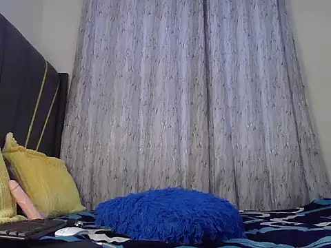 Snapshot of Fl0wrs_ chatting on 5, 6, 2026 Fl0wrs online show from 5, 6, 2026