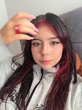 softdoll-  online show from 7, 6, 2026