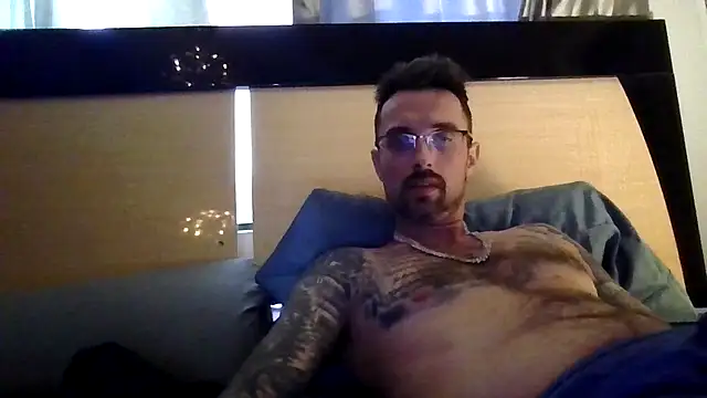 Snapshot of MrDGrey chatting on 26, 6, 2026 MrDGrey online show from 26, 6, 2026