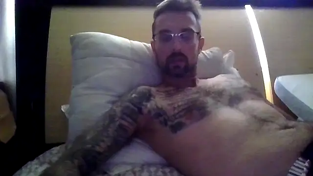 Snapshot of MrDGrey chatting on 28, 6, 2026 MrDGrey online show from 28, 6, 2026