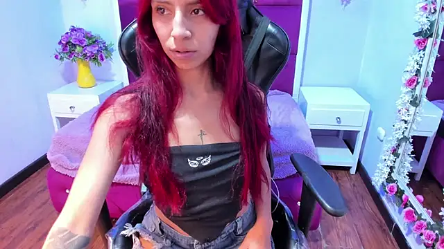 Snapshot of NinaaXXX_ chatting on 9, 6, 2026 NinaaXXX online show from 9, 6, 2026