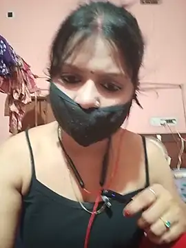 ZOYA-STRIP online show from 23, 6, 2026