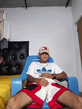 Snapshot of soymartinez2004 chatting on 8, 8, 2026 soymartinez2004 online show from 8, 8, 2026