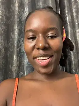 Lushlola254 online show from 17, 5, 2026