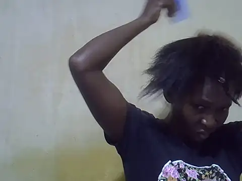 Snapshot of pretty_sunshine chatting on 19, 5, 2026 pretty sunshine online show from 19, 5, 2026