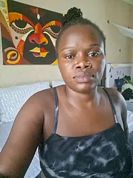 Snapshot of PinkyMonique chatting on 19, 5, 2026 PinkyMonique online show from 19, 5, 2026