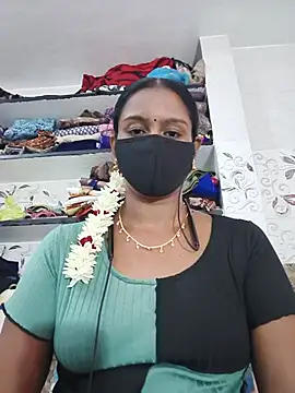 Snapshot of madhushree143 chatting on 19, 7, 2026 madhushree143 online show from 19, 7, 2026