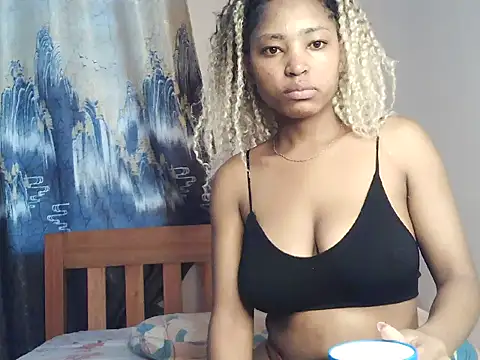 Snapshot of AlexaLoverxo chatting on 26, 5, 2026 AlexaLoverxo online show from 26, 5, 2026