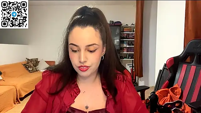 Snapshot of SweetFenomen67 chatting on 8, 6, 2026 SweetFenomen67 online show from 8, 6, 2026