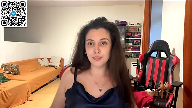 Snapshot of SweetFenomen67 chatting on 3, 7, 2026 SweetFenomen67 online show from 3, 7, 2026