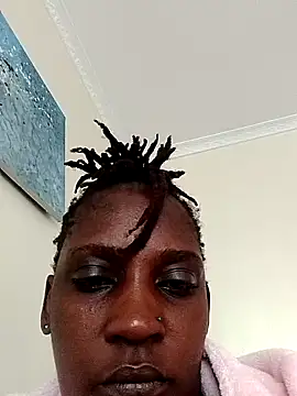 Snapshot of Queeny12 chatting on 14, 6, 2026 Queeny12 online show from 14, 6, 2026