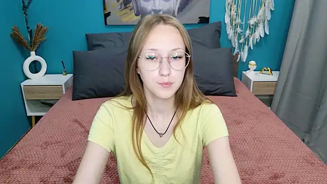 Snapshot of Calista_Everleig chatting on 20, 7, 2026 Calista Everleig online show from 20, 7, 2026