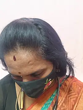 CuteTamizhachi online show from 4, 7, 2026