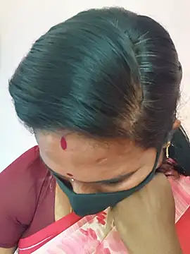 CuteTamizhachi online show from 15, 7, 2026
