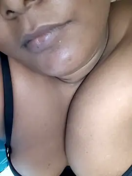 Snapshot of Yazhi_THUG_DeSi chatting on 9, 6, 2026 Yazhi THUG DeSi online show from 9, 6, 2026