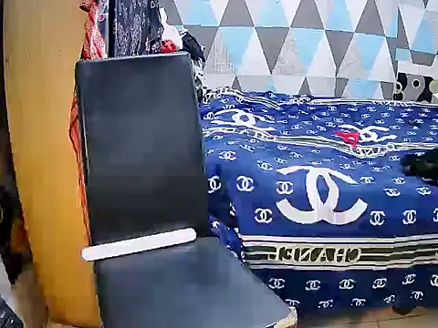 Snapshot of Trish_CurveCock chatting on 30, 6, 2026 Trish CurveCock online show from 30, 6, 2026