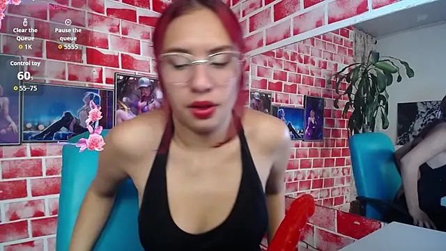 Snapshot of ashly_litlle chatting on 26, 5, 2026 ashly litlle online show from 26, 5, 2026