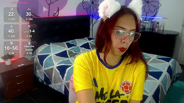 Snapshot of ashly_litlle chatting on 24, 6, 2026 ashly litlle online show from 24, 6, 2026