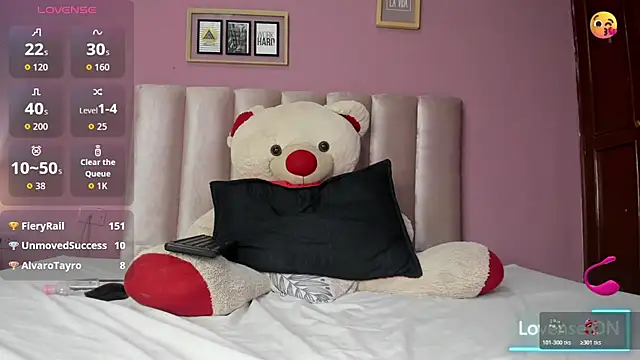 Snapshot of ORIANNA_21 chatting on 11, 6, 2026 ORIANNA 21 online show from 11, 6, 2026
