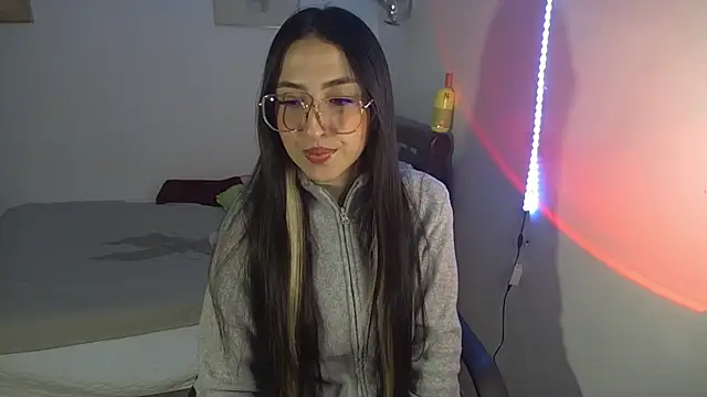Frida nymph online show from 29, 6, 2026