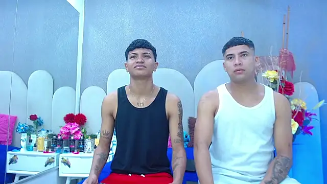 sexy boys play online show from 21, 5, 2026