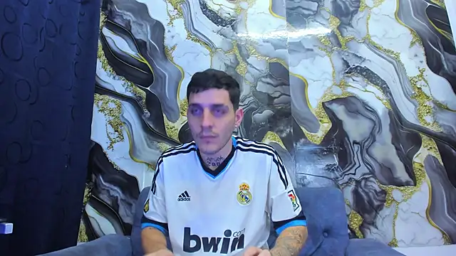 Snapshot of boy_max_latin chatting on 20, 6, 2026 boy max latin online show from 20, 6, 2026