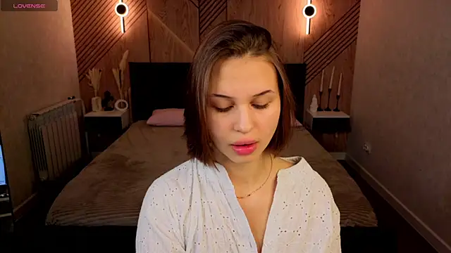 Annie Kitss online show from 2, 6, 2026