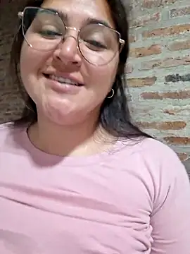 Snapshot of morena95_ chatting on 26, 6, 2026 morena95 online show from 26, 6, 2026