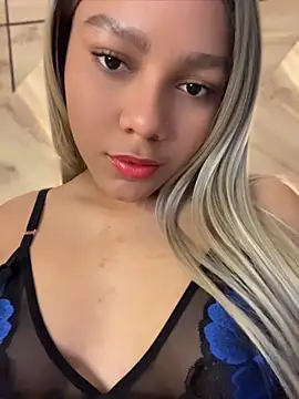 MiaBlonde1 online show from 13, 6, 2026