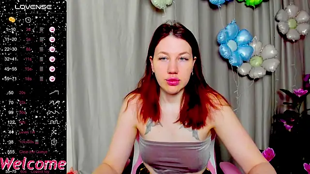Snapshot of Arya_Curves chatting on 12, 6, 2026 Arya Curves online show from 12, 6, 2026