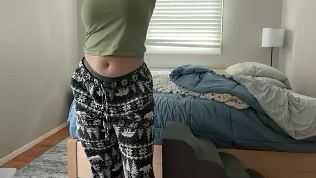 Snapshot of cummiegummie chatting on 20, 5, 2026 cummiegummie online show from 20, 5, 2026