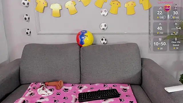 Sofiawonderr online show from 20, 6, 2026