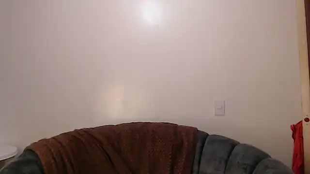 Snapshot of -AmelieH chatting on 11, 6, 2026 -AmelieH online show from 11, 6, 2026