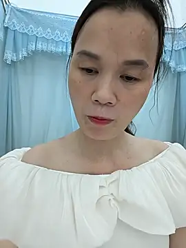 Lye lovely online show from 15, 6, 2026