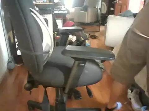 Clevername90 online show from 9, 9, 2025