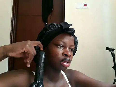 Snapshot of slim_sexy1 chatting on 9, 6, 2026 slim sexy1 online show from 9, 6, 2026