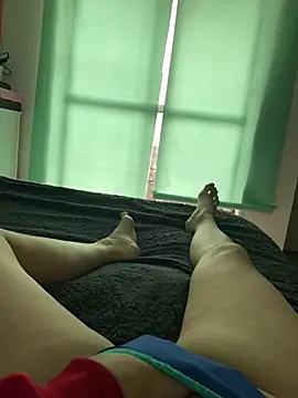 lulupiecitosamor online show from 24, 5, 2026