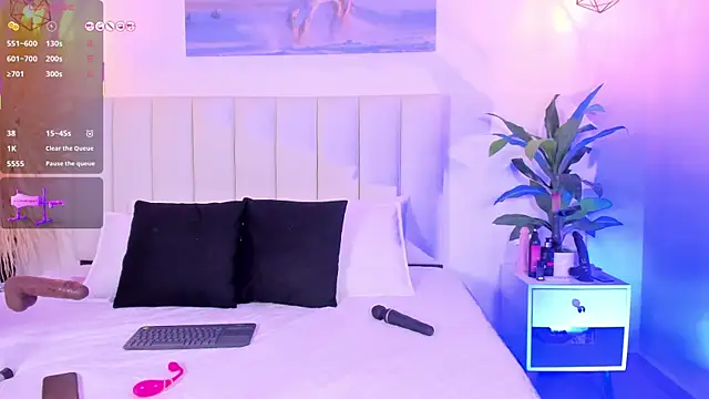  Emily Queen online show from 19, 6, 2026