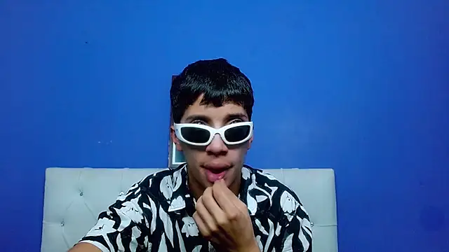 Snapshot of jl_brayan12 chatting on 4, 6, 2026 jl brayan12 online show from 4, 6, 2026