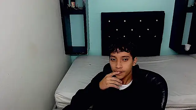 Snapshot of jl_brayan12 chatting on 17, 6, 2026 jl brayan12 online show from 17, 6, 2026