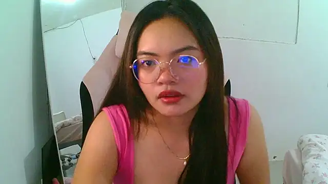 Snapshot of AlethiaBratsch chatting on 24, 5, 2026 AlethiaBratsch online show from 24, 5, 2026