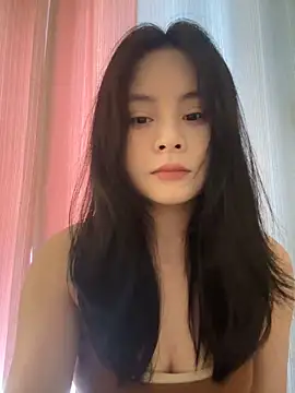 Snapshot of enen-123 chatting on 29, 5, 2026 enen-123 online show from 29, 5, 2026